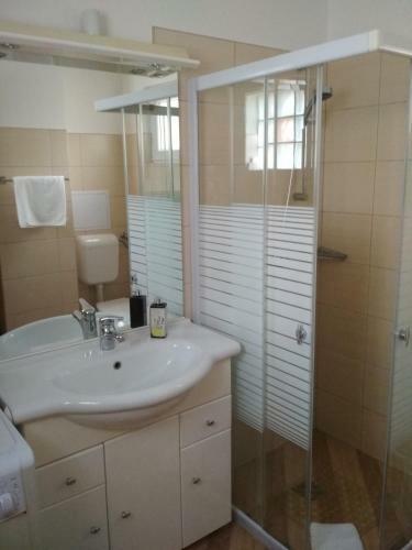 Apartamento G�lya Vend�gh�z