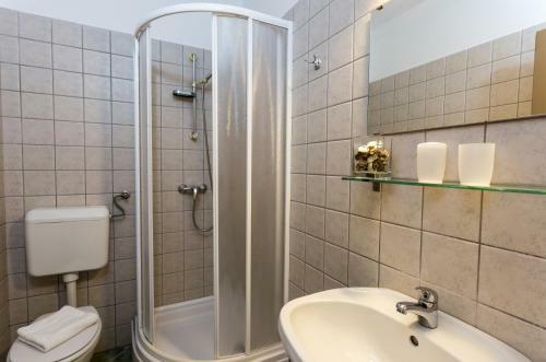 Bed & Breakfast Bikav�lgyi Panzi�
