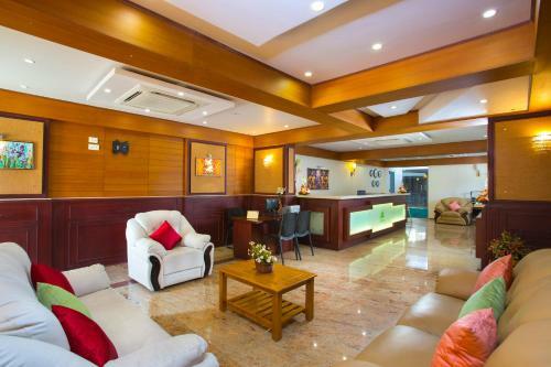 Apartamento Aaha Airport Hotel