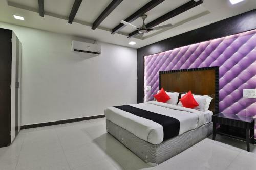 Capital O 38140 Hotel Sukun