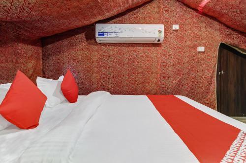 Oyo 41341 Hotel Paradise Tent Resorts
