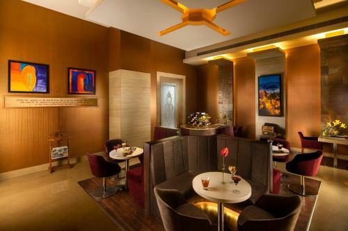 Sandal Suites By Lemon Tree Hotels