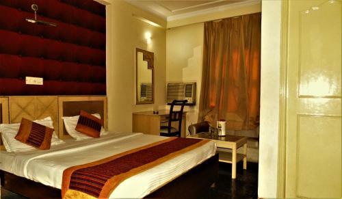 Bed & Breakfast Hotel Sehrawat Inn