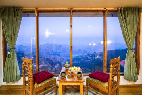 Zostel Homes Cheog (shimla)