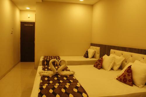 Lodge Shri Shiva Palace