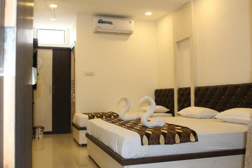 Lodge Shri Shiva Palace