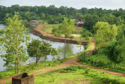 Hotel Sona Villa, The Lake Chalet