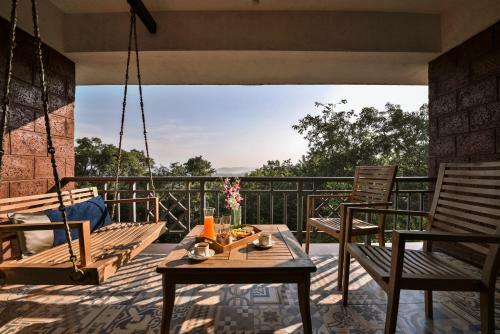 Hotel The Fern Samali Resort