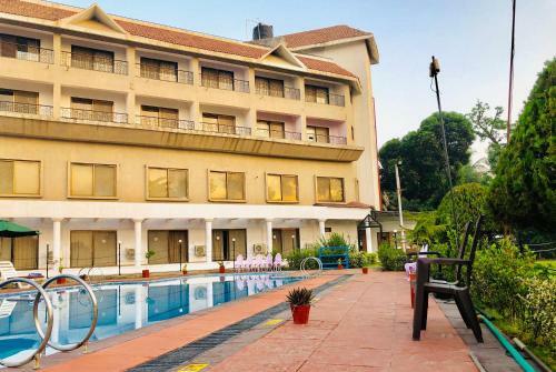 Hotel Vits Kamats Resort, Silvassa