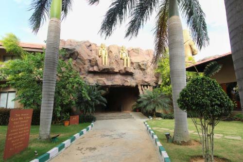 Hotel Golden Amoon Resort