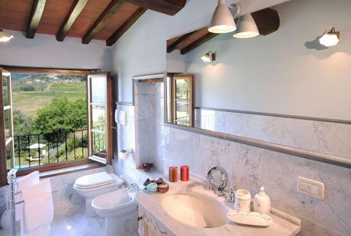Corte Tognetti Villa Sleeps 30 Pool Wifi