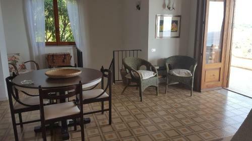 Apartamento Anna: Ampio Appartamento Con Terrazza Vista Mare