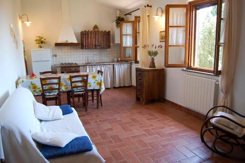 Casa Al Vento Villa Sleeps 12 Pool Wifi
