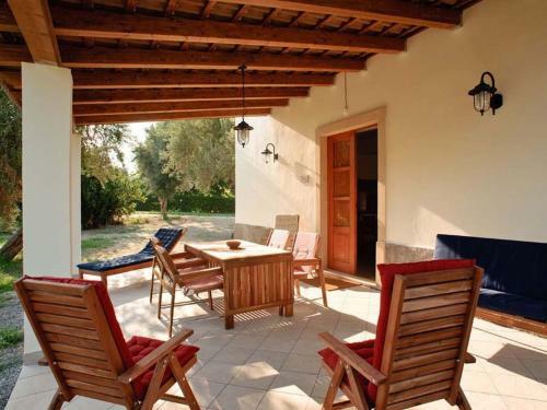 Modern Villa In Patti With Terrace