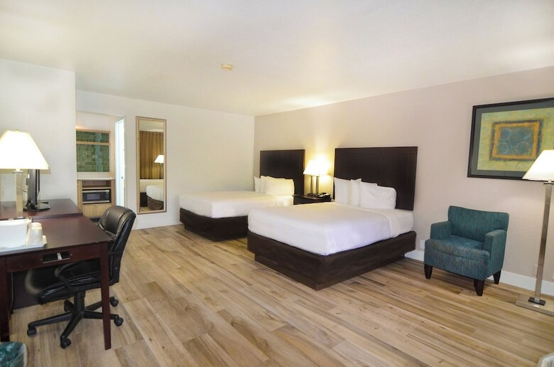 Hotel Monreale Express & Studios Idrive District