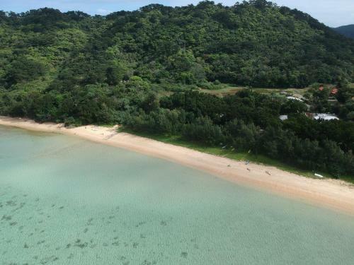 Apartamento Kuganipi Beachside Inn Iriomote
