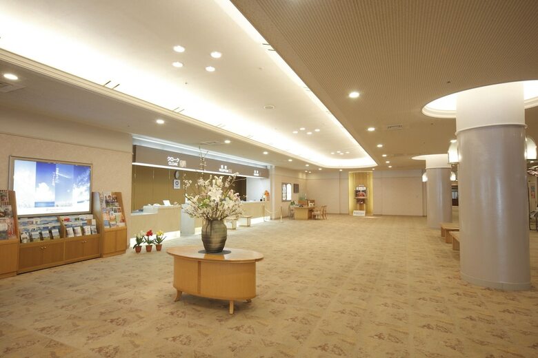 Royal Hotel Toyama Tonami