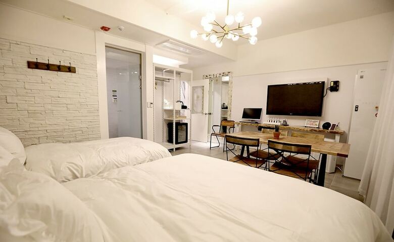 February Hotel Gimhae