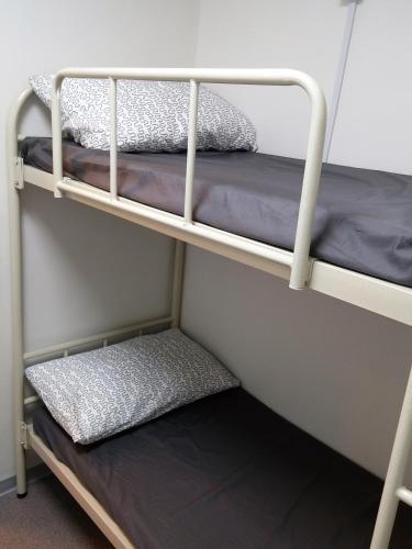 Hostal Lvia Guesthouse