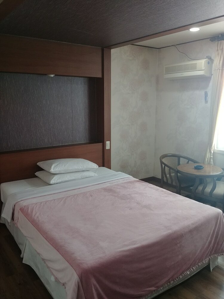Motel Sweet Hotel