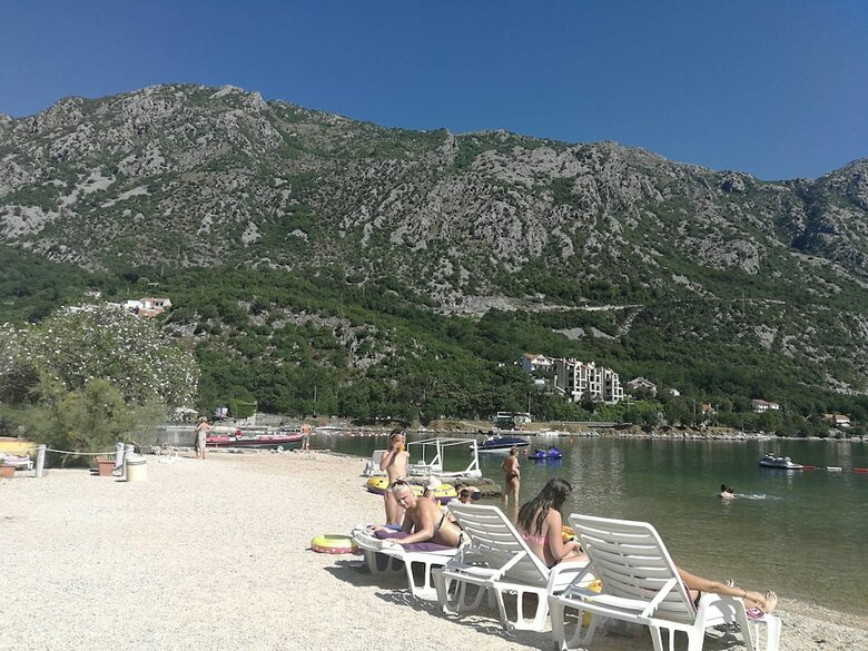 Apartamento Old House Morinj-tara