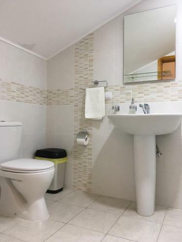 Hostal Guest House Topla III