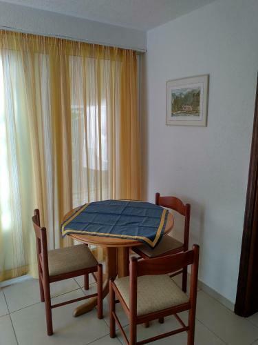Hostal Apartments And Rooms Mila