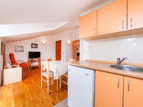 Apartments & Room Kr? Medinski
