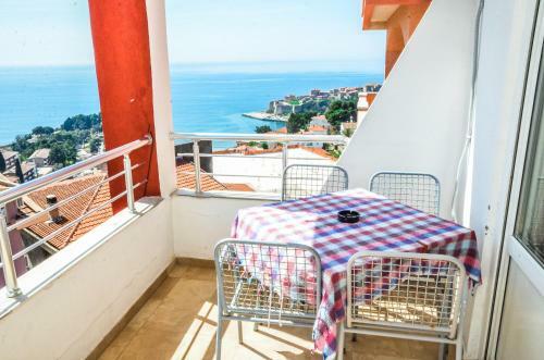 Apartments Monte