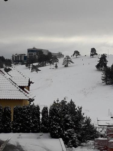 Hostal Apartments Vajati