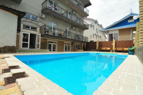 Hostal Guest House Kassis