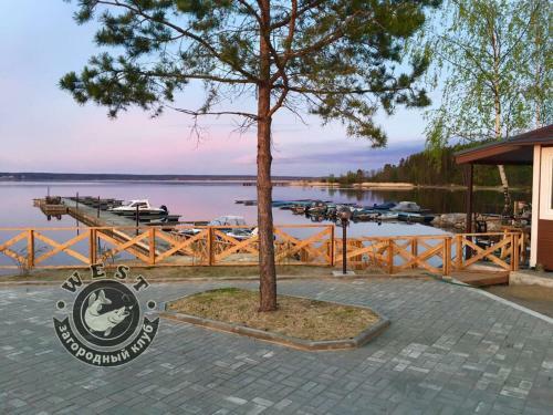 Zagorodniy Club West
