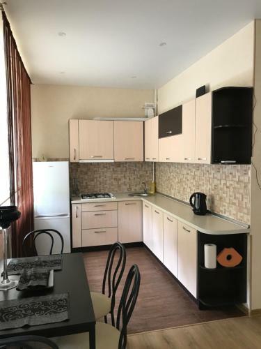 Apartment On Prospekt Soborny 190