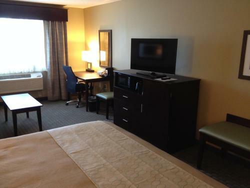 Grandstay Hotel & Suites - Glenwood