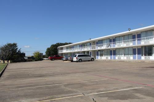 Motel Lonestar Inn And Suite