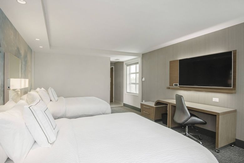Hotel Courtyard By Marriott Raleigh Cary/parkside Town Commons