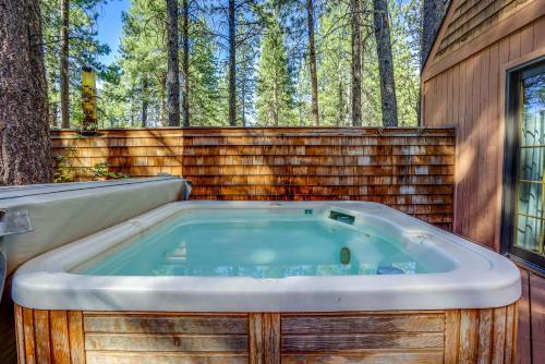 1 Pine Mountain