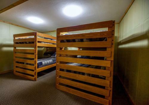Grande Butte Lodge - Hocking Hills Home