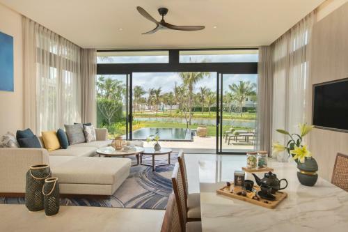 Hotel Melia Ho Tram Beach Resort