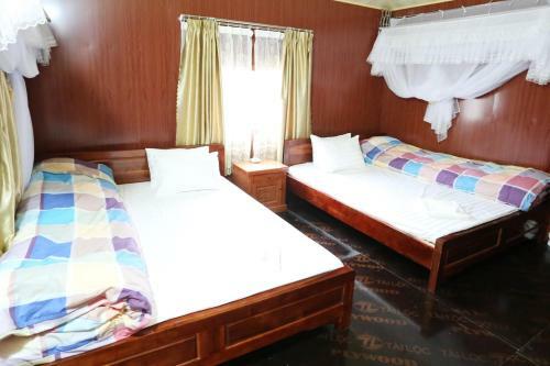 Bed & Breakfast Green Hill Hostel & Tour