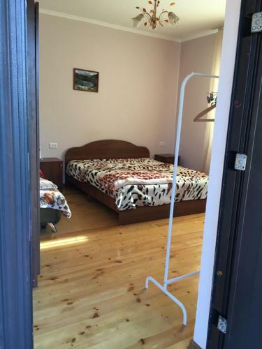 Hostal Guest House On Shakirbay 11