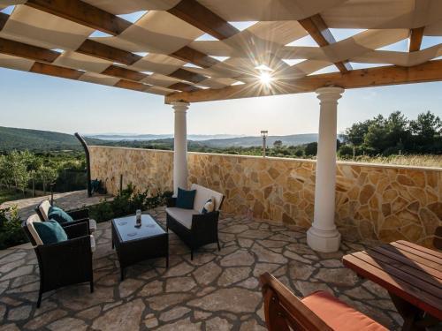 Beautiful Holiday Home In Debeljak With Swimming Pool