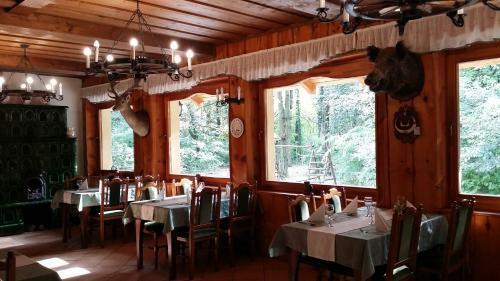 Hotel Forster Vad�szkast�ly �s Sz�lloda