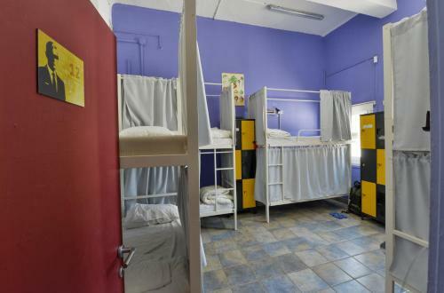 Roger�s Hostel Tel Aviv (age 18-45)
