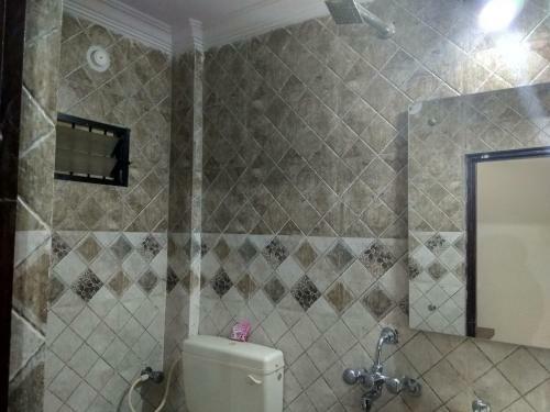 Jk Rooms 108 Hotel Royal Regency