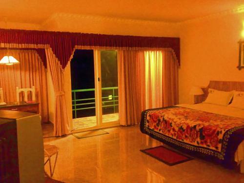 Super Deluxe Family Cottage Stay