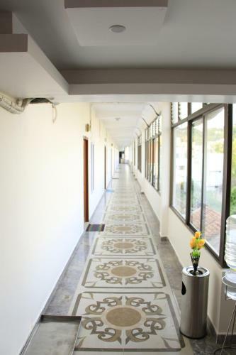 Hotel Sri Sarvesha Residency