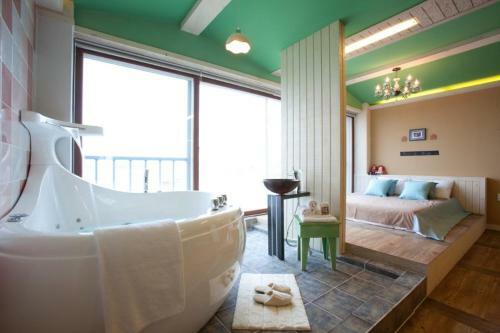 Hotel November Resort Gyeongju