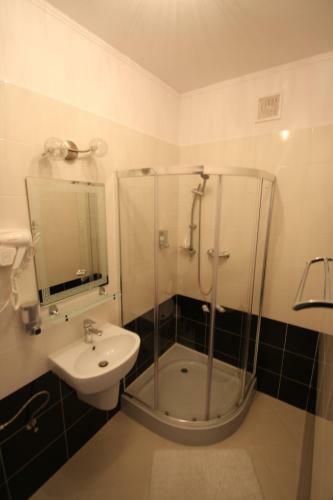 Hostal Pokoje Go?cinne Anna Airport Modlin
