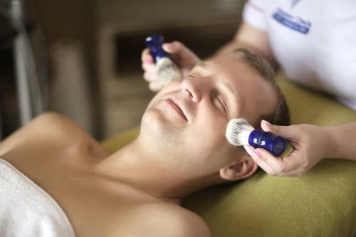 Malinowy Dw�r Hotel Medical Spa